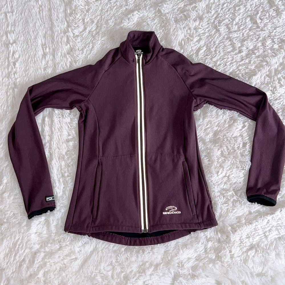 Brooks for Women Dryline Ribbed Zip Up Running Jacket Color Purple Size S EUC